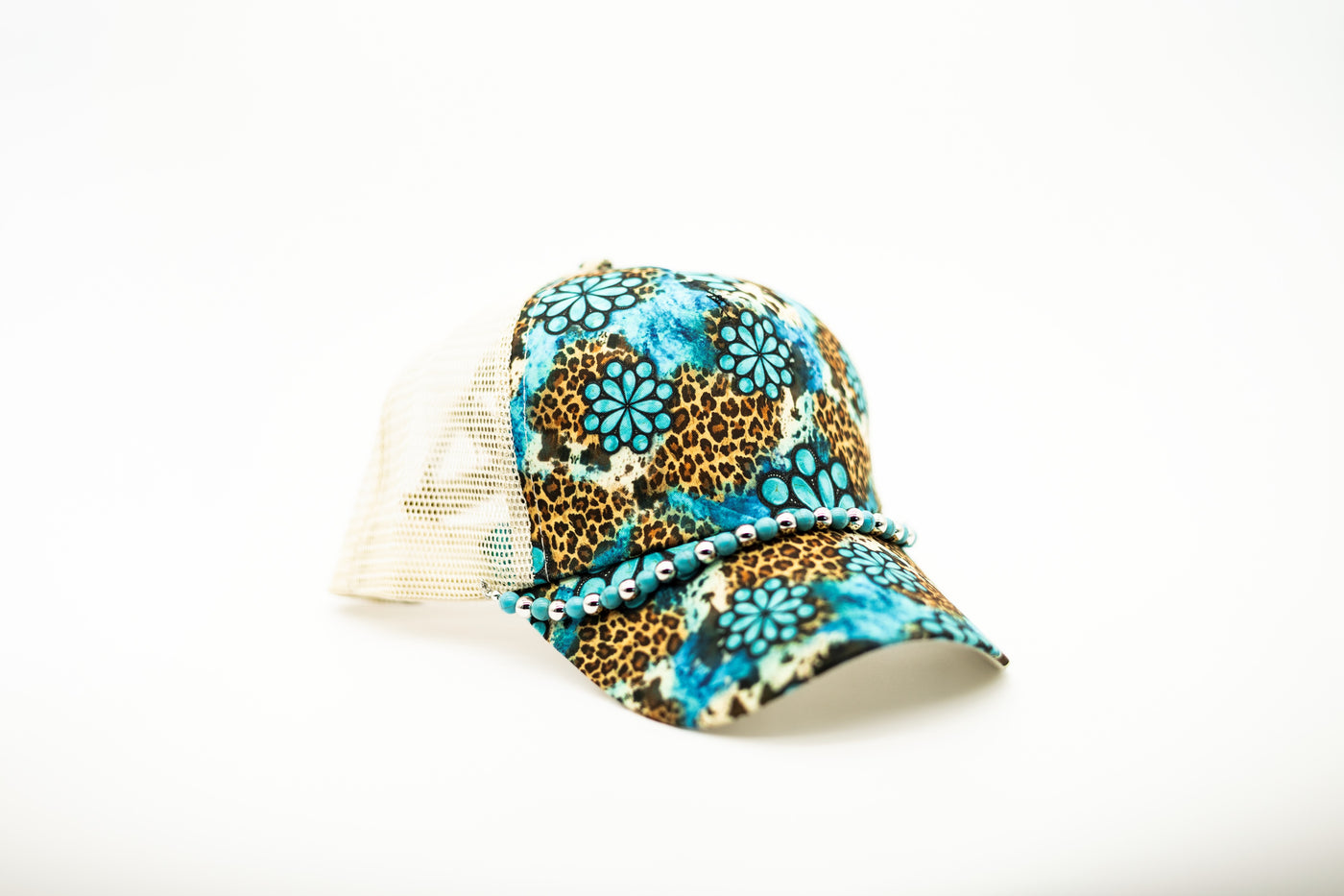 1318CC Hat Bar: Hats on Hand